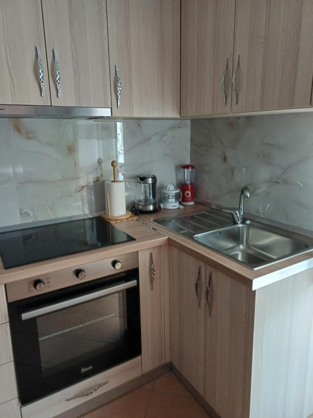 Apartamenti Vero Tirana Kültér fotó